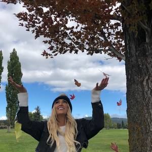 Meet your Posher, Sasha